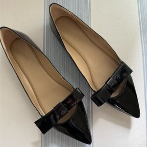 Ann Taylor Black Patten Leather Bow Flats